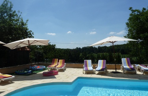 La Rochebeaucourt-et-Argentine Cottage | Idyllic Gite Complex with Pool, Gym & Fishing Lake