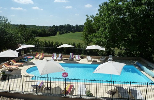 La Rochebeaucourt-et-Argentine Cottage | Idyllic Gite Complex with Pool, Gym & Fishing Lake