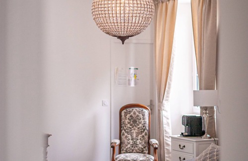 Saint-Geoirs Other | Relax at Château des Ayes: Perfect for Weddings and Retreats