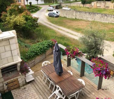 Saint-Evroult-Notre-Dame-du-Bois House | Cozy Gîtes du duvet d'oie: Ideal for Family Getaways