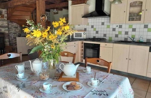 Saint-Constant-Fournoules Cottage | Gite Saint-Constant-Fournoulès-Saint-Constant, 3 bedrooms, 6 persons