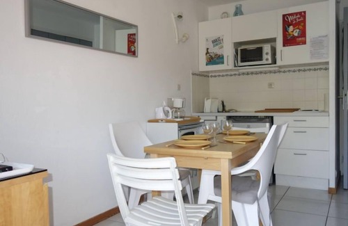 La Madrague Apartment | Beachside Bliss at Les Aigues Marines by Interhome