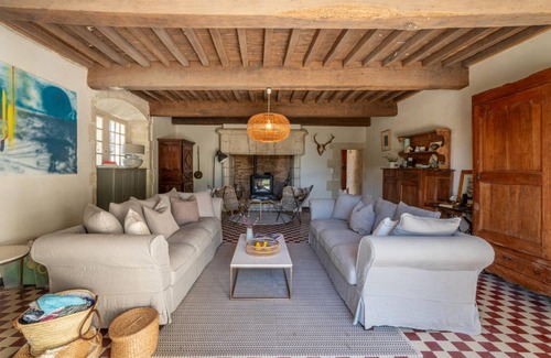 Saint-Martin-de-Beauville Villa | Indulge in Relaxation at Château de Galaup Hotel Retreat