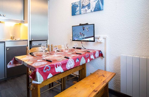 Val-Thorens Apartment | Cozy Studio Val Thorens for Two with Kitchen Amenities