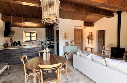 Pinarellu Villa | Experience Casetta Soli: Top-Rated Stay with Pool & Breakfast