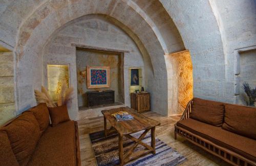 Urgup Hotel | Discover Comfort at Fragmanhotel: Family & Pet Friendly