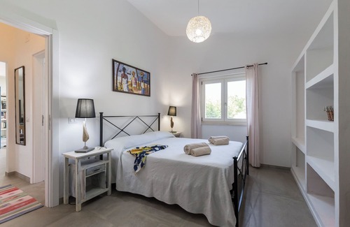 Ricadi House | Experience Francesco and Michaela Villas with Unique Amenities
