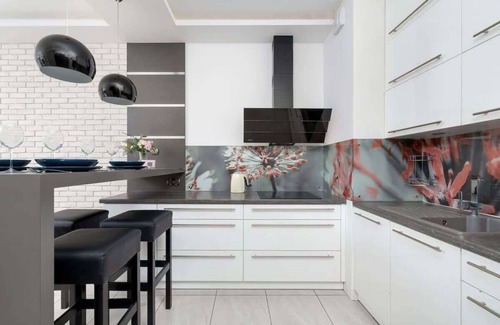 Grzegorzki Apartment | Francesco Nullo 42/26: Pet Friendly with Family Amenities