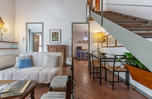 Pontelagoscuro Apartment | Experience Francolino Duplex Villa: Family-Friendly Retreat
