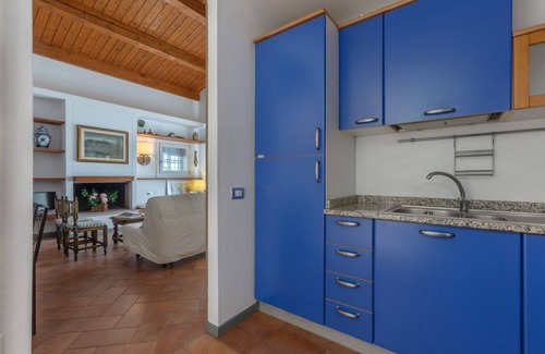 Pontelagoscuro Apartment | Experience Francolino Duplex Villa: Family-Friendly Retreat