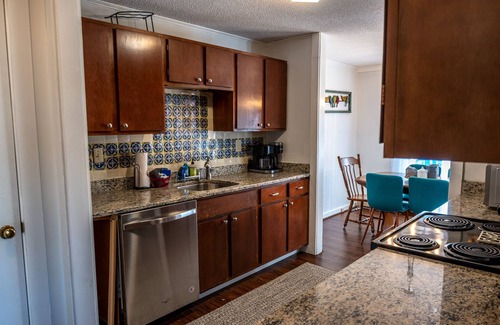Franconia Apartment | Family-Friendly 2BR Ski Retreat near Cannon Mtn, Pets Welcome!