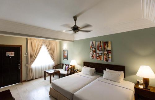 Pantai Tengah Resort | Discover Frangipani Langkawi Resort with Oceanfront Bliss