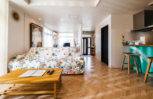 Chatan Villa | Family-Friendly Frank's CHATAN - 4-Star Guest Favorite