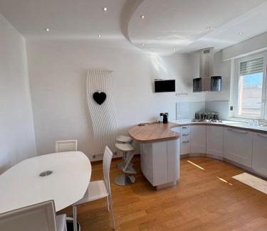 Pegli Apartment | Frank's Sunset