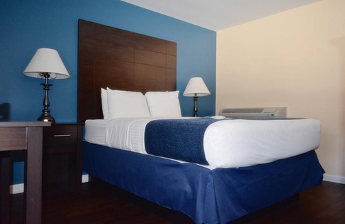 Frankenmuth Hotel | Cozy Retreat at Frankenmuth Motel with Family-Friendly Amenities
