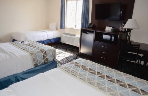 Frankenmuth Hotel | Cozy Retreat at Frankenmuth Motel with Family-Friendly Amenities