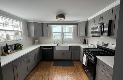 Frankfort Cottage | Charming Frankfort Beach House: Steps from Downtown & Ocean View