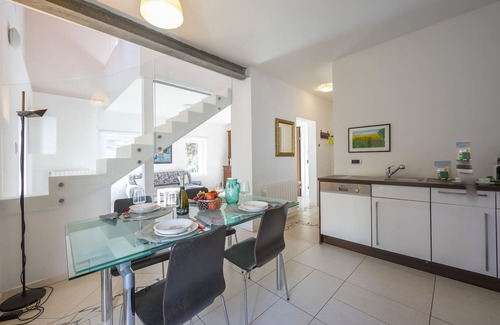 Lugano Apartment | Inviting Franklin House: Family-Friendly Stay in Lugano