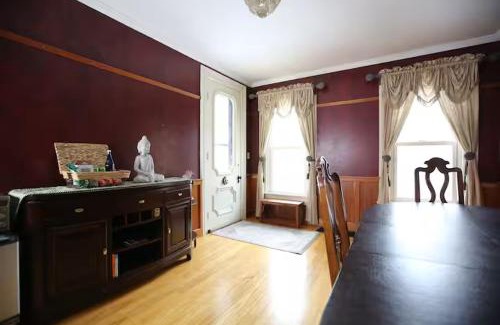 Oneonta House | Franklin Manor