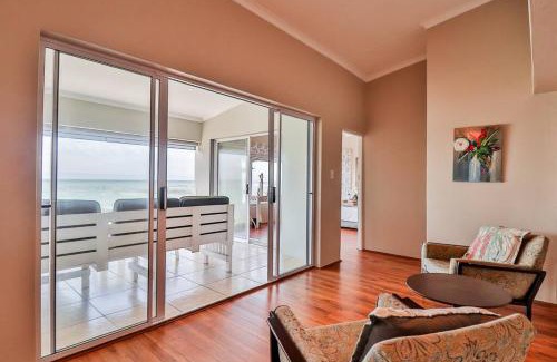 Franskraal House | Beachfront Retreat at Franskraal Heaven-On-Sea