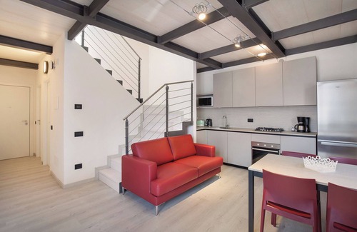 Campagnola Apartment | Frantoio a Monte: Pet-Friendly Retreat with Spa & Breakfast