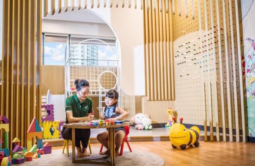 Bac Tu Liem Apartment | Premier Fraser Residence Hanoi with Spa and Pool Access