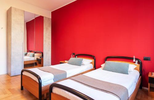 Villapizzone Apartment | Family-Friendly Frassini Flexyrent Apartment with Aircon