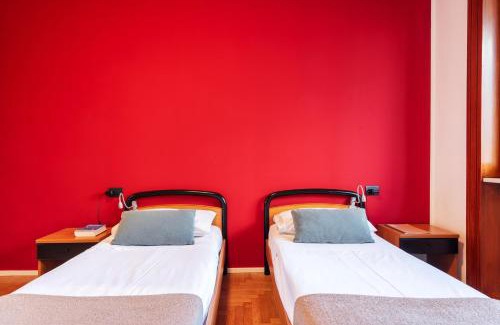 Villapizzone Apartment | Family-Friendly Frassini Flexyrent Apartment with Aircon