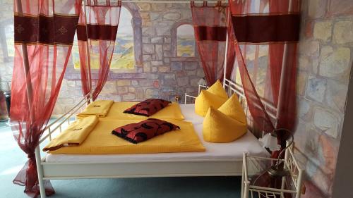 Witzenhausen Hotel | Discover Frau Holle-Land-Hotel Witzenhausen: Pet-Friendly Retreat