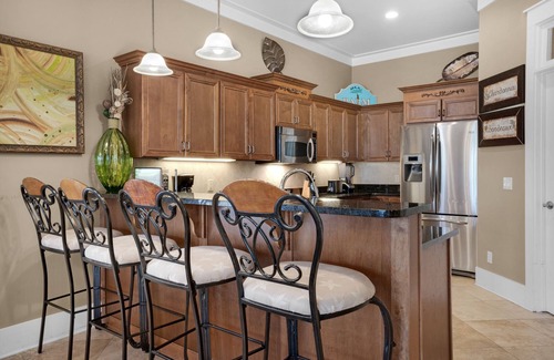 Emerald Waters Village House | Prime Location with Free Beach Service & Oceanfront Views!