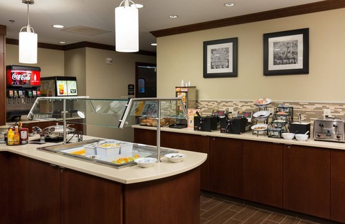 Polaris Apartment | Inviting King Suite with Free Breakfast & Pool Access