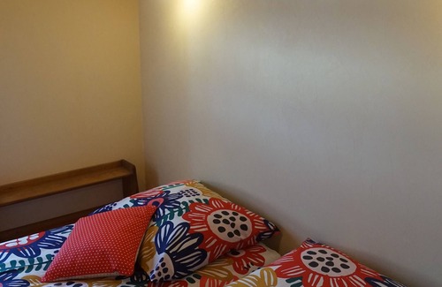Talence House | Delightful Getaway with Free Breakfast in Wine Country
