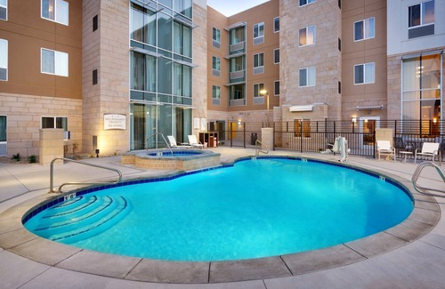 Lehi Apartment | Enjoy Free Breakfast, Pool & Hot Tub on Your Next Getaway!