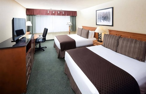 Kalispell Hotel | Enjoy Free Breakfast Near Hockaday Museum, Pets Welcome!
