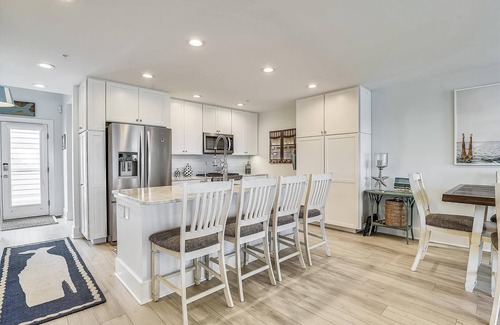 Fenwick Island House | Book Your Stay: Enjoy Community Pool & Daily Activities!