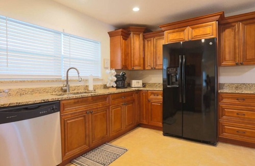 Apollo Beach House | Private Heated Pool Retreat with Oceanfront Views