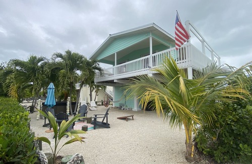 Marathon House | Unforgettable Waterfront Home with Free Kayaks & Bikes
