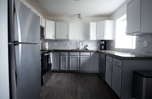 Bozeman Condo | Guest Rated 10/10: Free Laundry & Pool near I-90