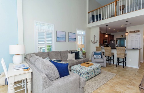 The Commons House | Relax at Lily by the Shore: Free Linens & Oceanfront Bliss