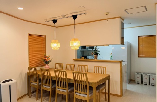 Sumida House | Prime Location with Spa and Free Parking Near Central Park