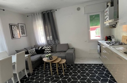 Mestre Apartment | Ideal Stay with Free Parking, 10 Min from Venice