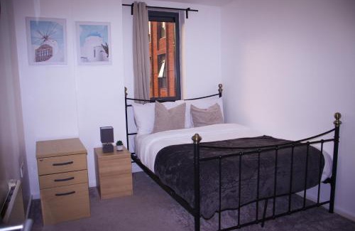 Liverpool City Centre Apartment | Free Parking City Centre Apartment 2 Bed Room 2 Bathroom Apartment