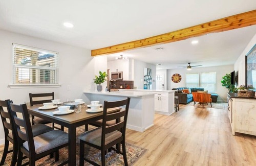 Franklin Park House | Discover 3BR Oasis - Dove Springs, Perfect for Pets & Families