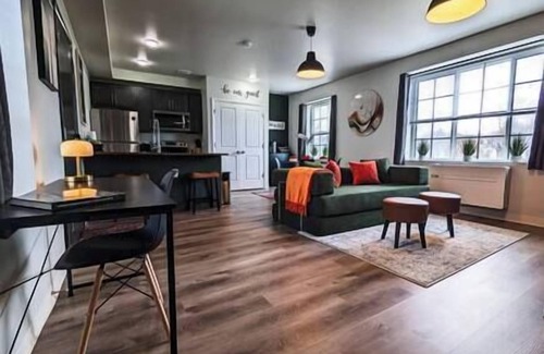 New Center Detroit Apartment | Free Parking & Mins to Downtown!