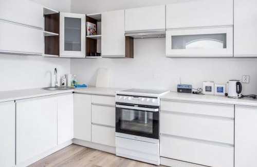 Alesund Apartment | Family-Friendly Hotel with Free Parking in City Center
