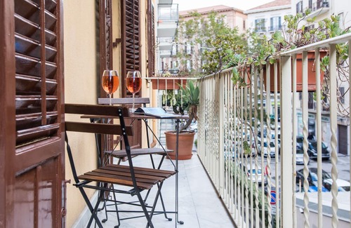Palermo Apartment | Explore Palermo: Free Wi-Fi & Self Check-in Convenience