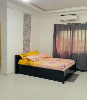 Lome Apartment | Freedom House