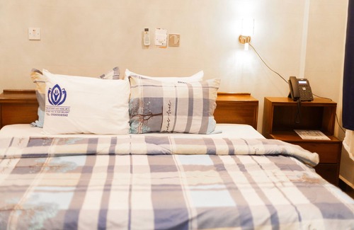 Kumasi Hotel | Welcoming Freeman Methodist Guest House with Restaurant & More