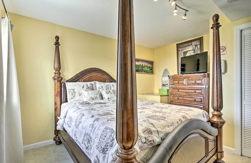 Freeport's Nautical Mile House | Cozy Freeport Guesthouse - Steps from Nautical Mile Awaits!