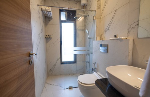 Ghansoli Hotel | Top-Rated Freesia Residency with Spa & Family Amenities